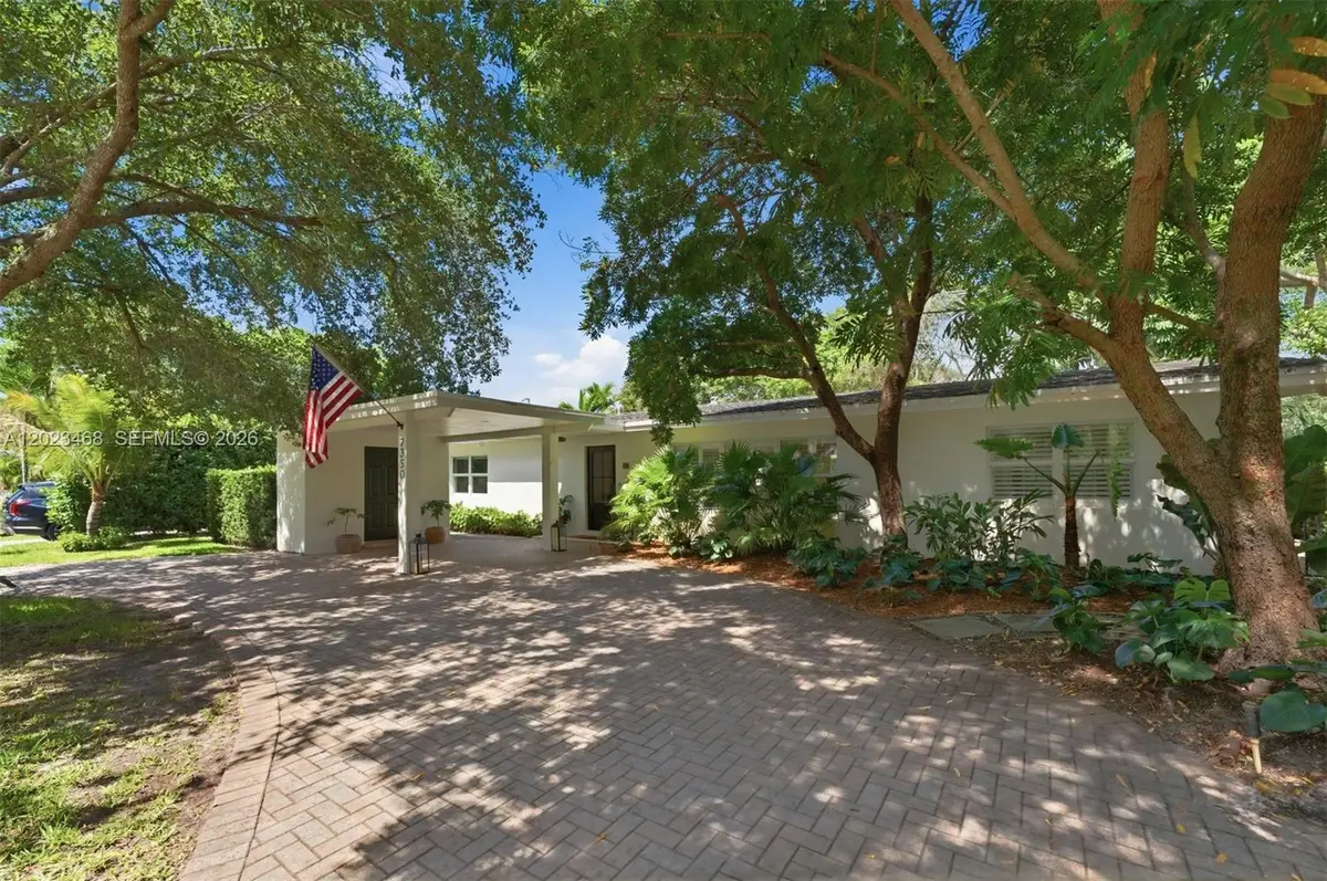 7350 SW 65th Ave, South Miami, FL 33143 - #1