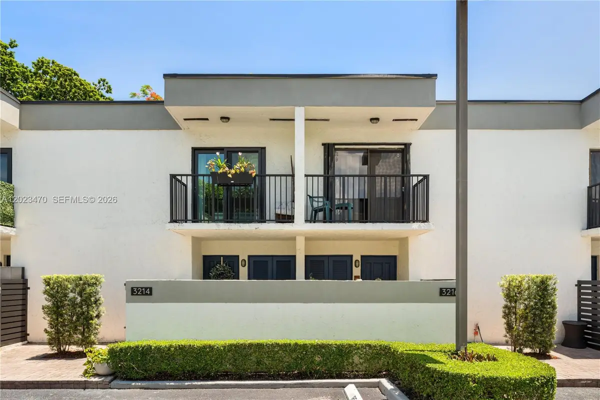 3214 W Trade Ave #III-5, Miami, FL 33133 - #1