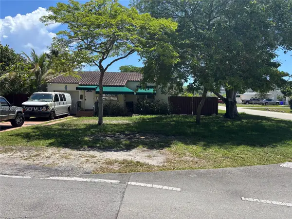 1501 N 16th Ct, Hollywood, FL 33020