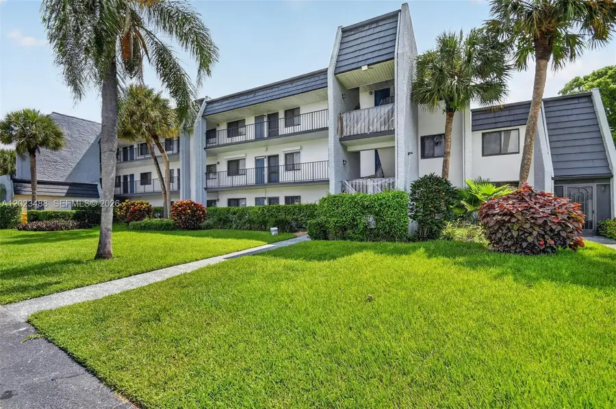 4230 Deste Ct #107, Lake Worth, FL 33467 - #2