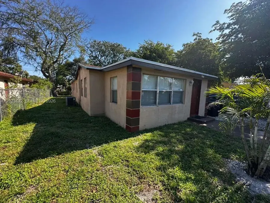 2221 NW 6th Ct, Fort Lauderdale, FL 33311 - #3