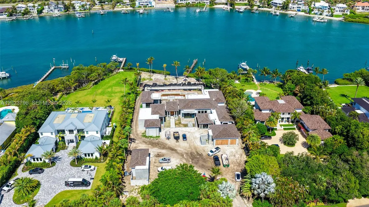 508 S Beach Rd, Jupiter Island, FL 33455 - #1