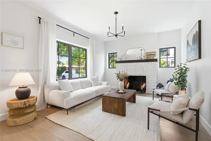 1220 Cordova St, Coral Gables, FL 33134 - #3