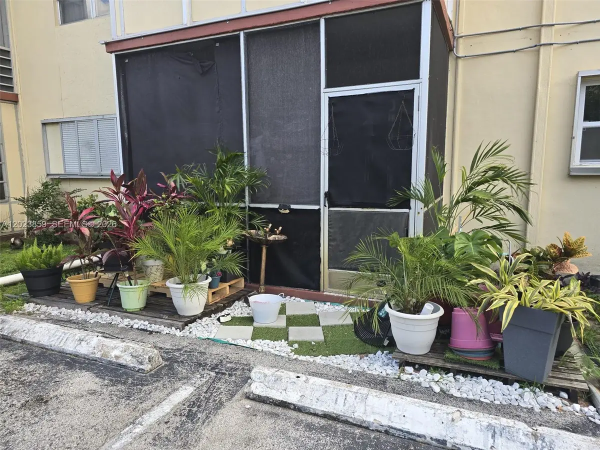 4045 NW 16th St #111, Lauderhill, FL 33313 - #1