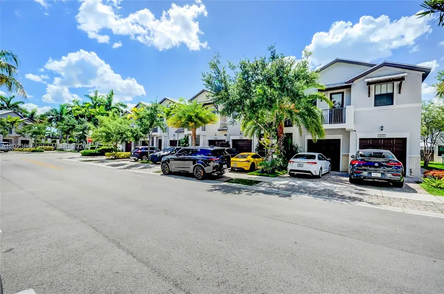 5820 NW 104th Ct, Doral, FL 33178 - #3