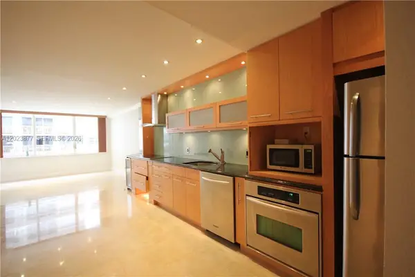 5401 Collins Ave #339, Miami Beach, FL 33140
