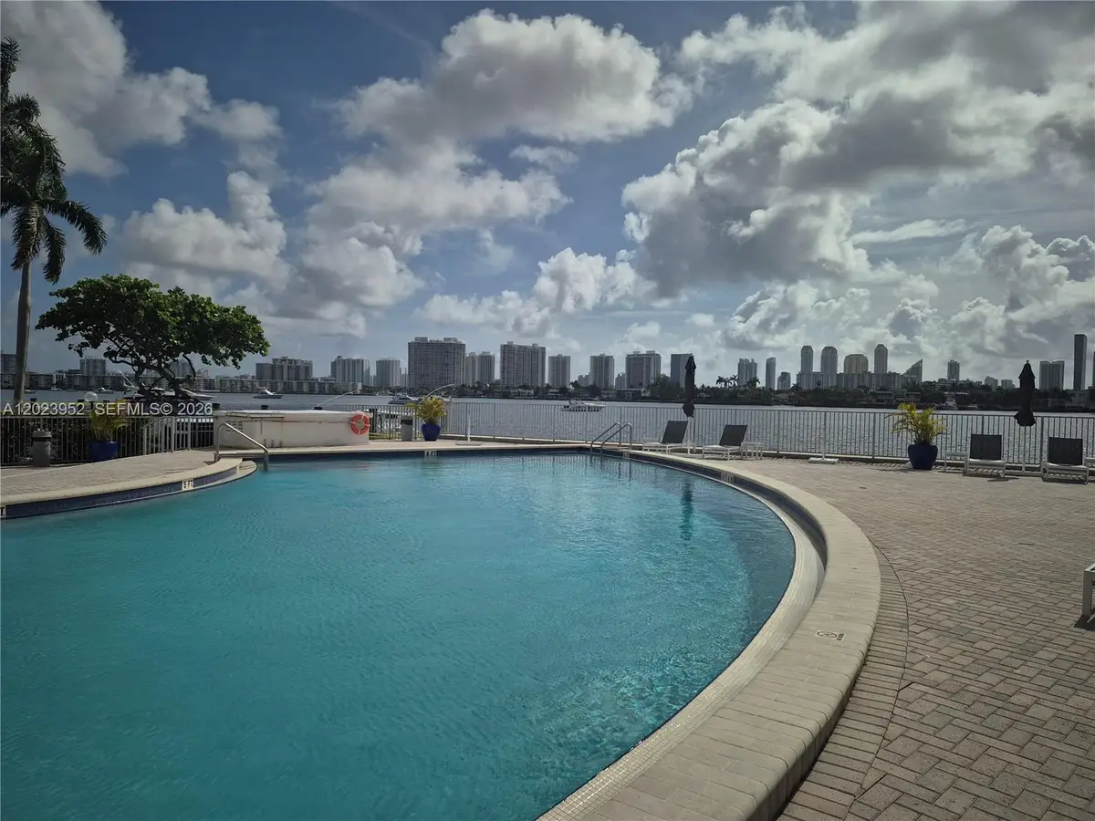 16565 NE 26th Ave #2E, North Miami Beach, FL 33160 - #1