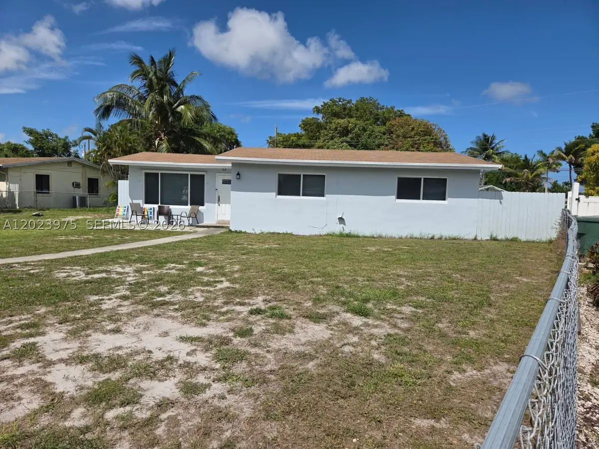 1524 NW 12th Ter, Fort Lauderdale, FL 33311 - #1