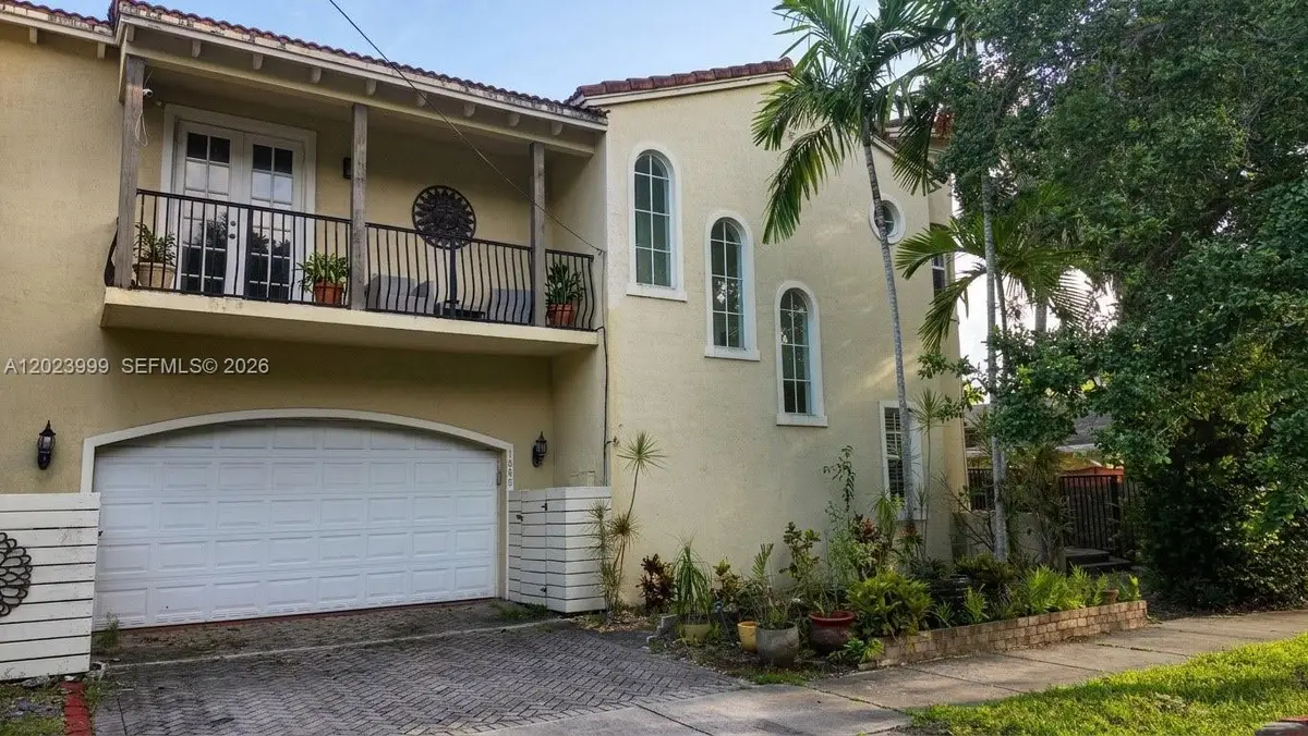 1806 SW 23rd St, Fort Lauderdale, FL 33315 - #1