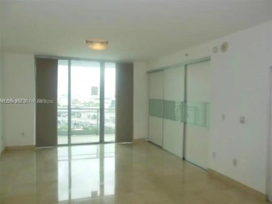 90 SW 3rd St #1811, Miami, FL 33130 - #2