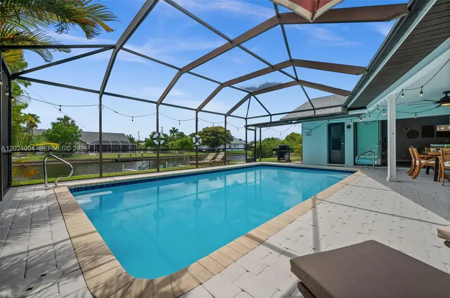 2102 SE 8th Place, Cape Coral, FL 33990 - #2