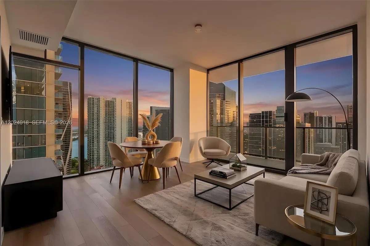 20 NE 11th 20 Ne 11th St #4504, Miami, FL 33132 - #1
