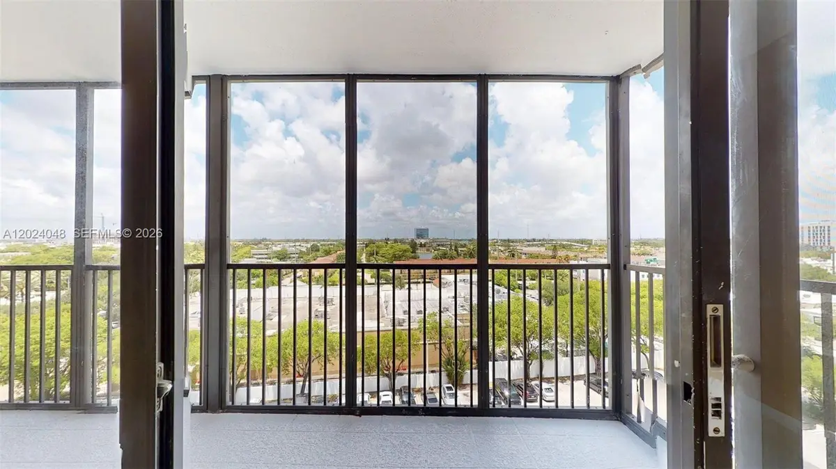 20100 W Country Club Dr #801, Aventura, FL 33180 - #1