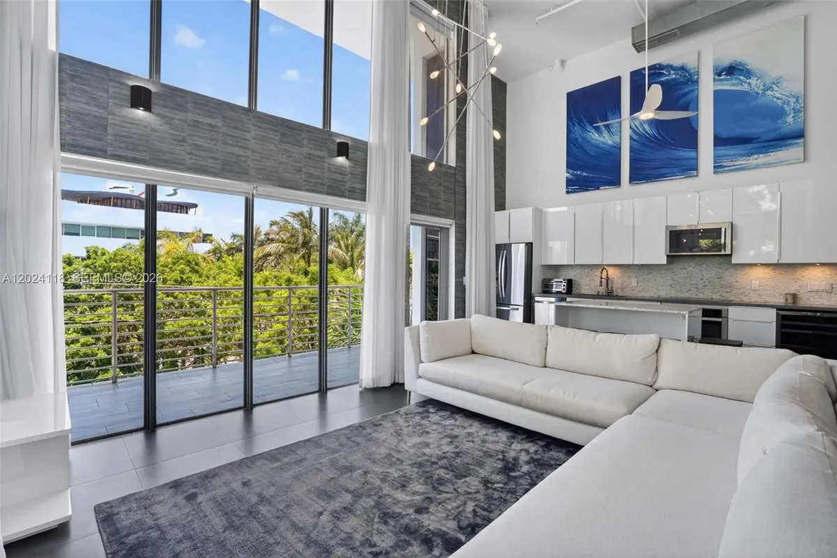 900 4th St #6, Miami Beach, FL 33139 - #1
