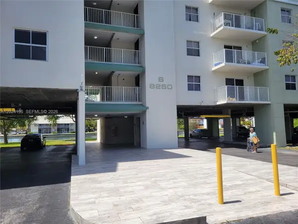 8260 SW 210th St #319, Cutler Bay, FL 33189