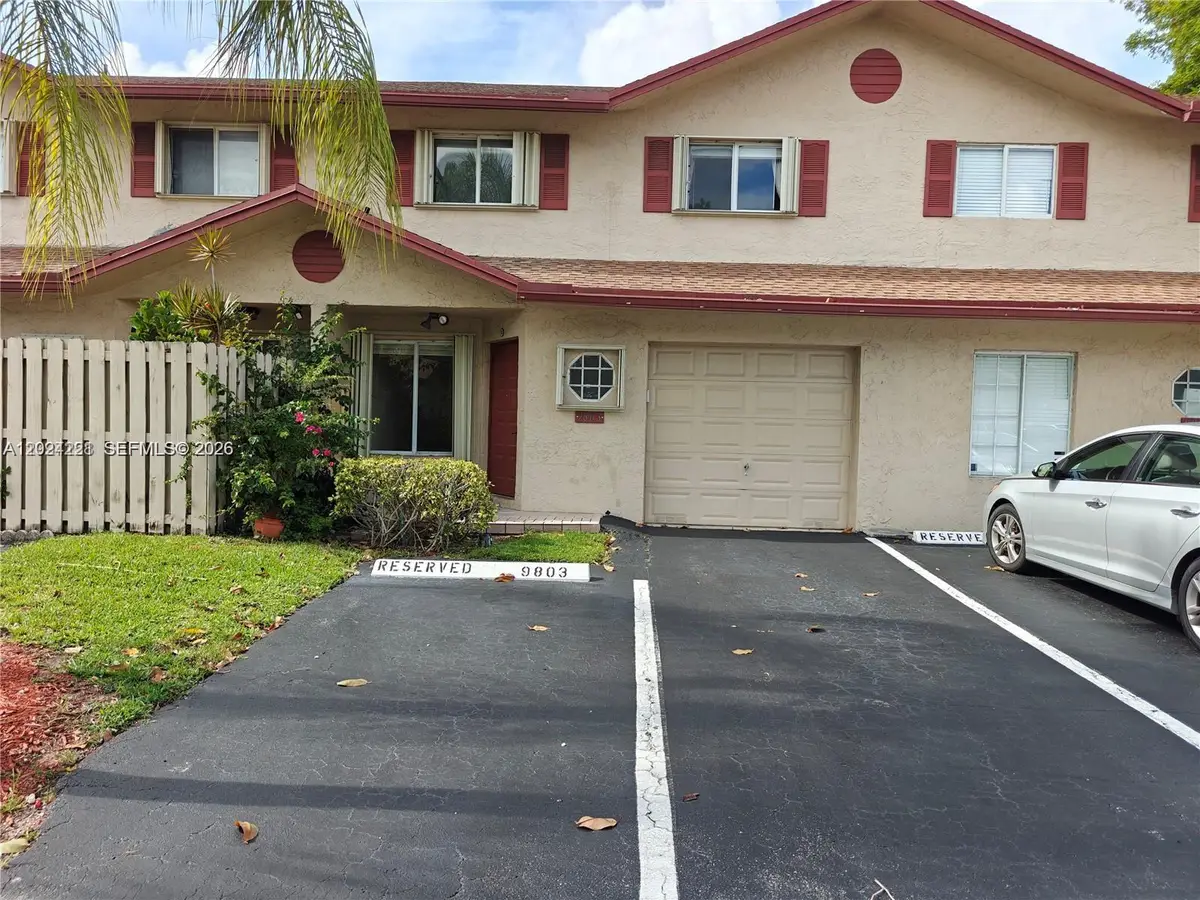 9803 NW 37th St, Sunrise, FL 33351 - #1