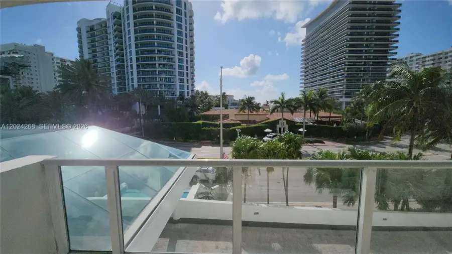 5900 Collins Ave #404, Miami Beach, FL 33140 - #2