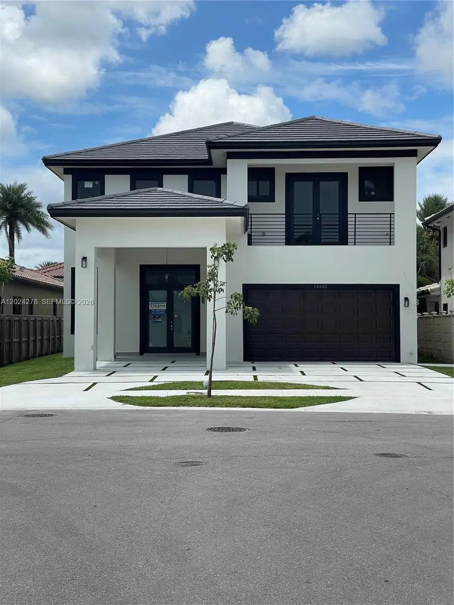 14442 SW 14th St, Miami, FL 33184 - #1