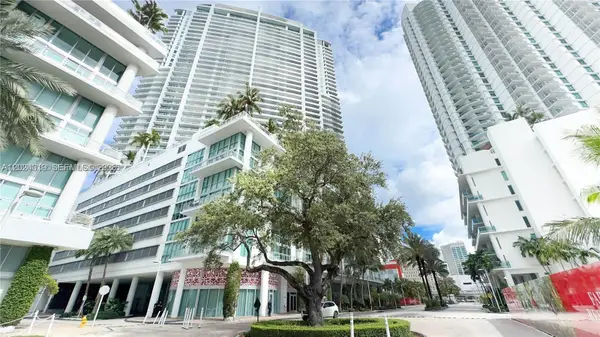 90 SW 3rd St #1409, Miami, FL 33130