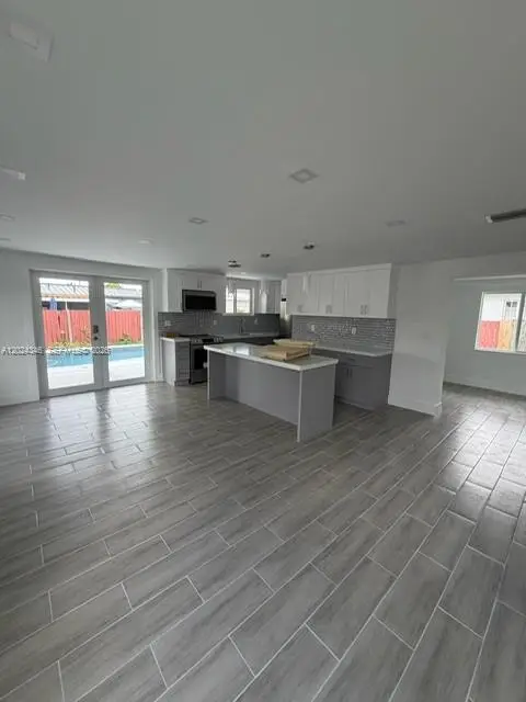 3515 SW 91st Ave, Miami, FL 33165 - #1