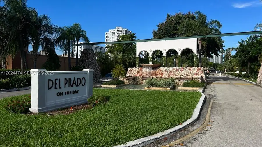 18061 Biscayne Blvd #1404, Aventura, FL 33160 - #2