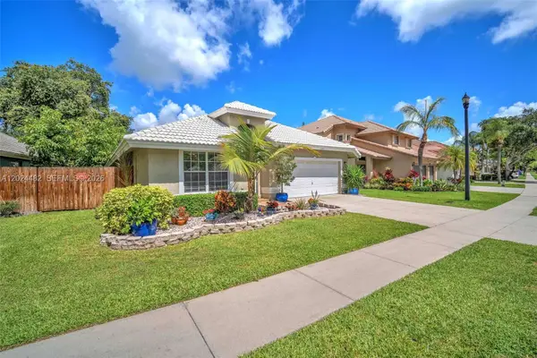 23447 S Serene Meadow Dr S, Boca Raton, FL 33428