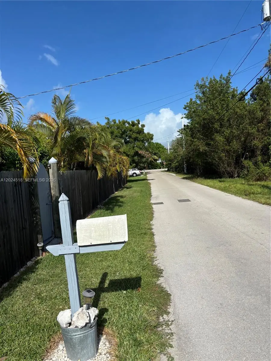 0 Palm, Summerland Key, FL 33042 - #2