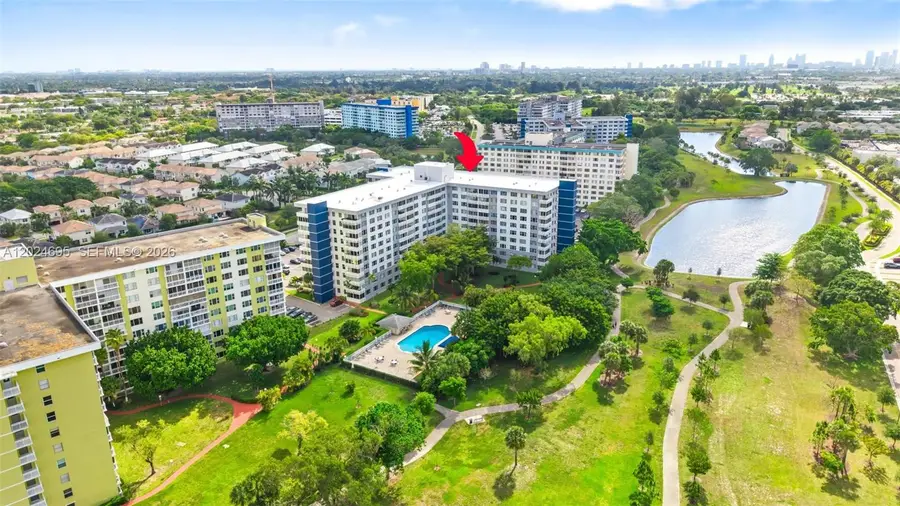 4350 Hillcrest Dr #1016, Hollywood, FL 33021 - #3