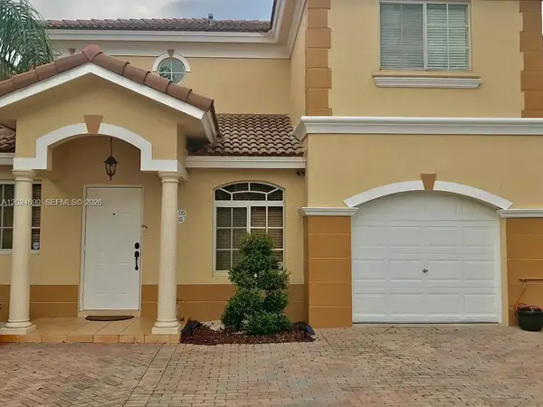 7305 NW 173rd Dr #102, Hialeah, FL 33015