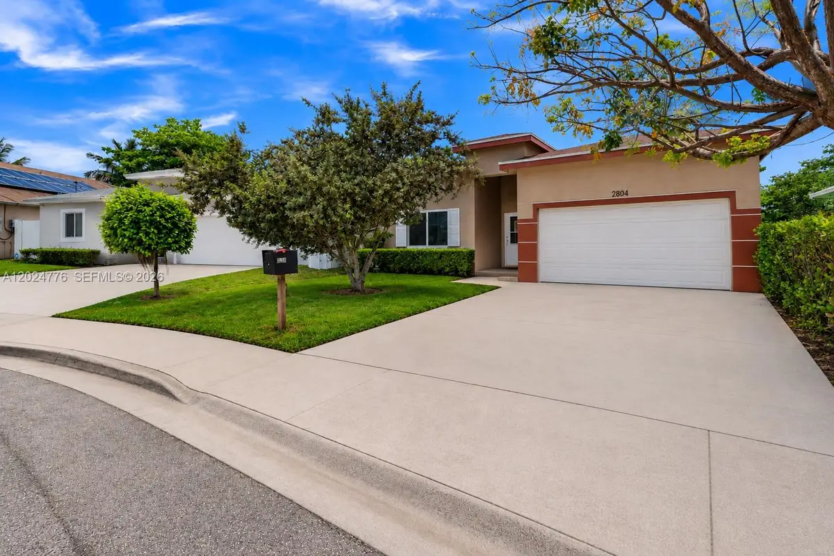 2804 Washington Dr, Fort Lauderdale, FL 33311 - #1