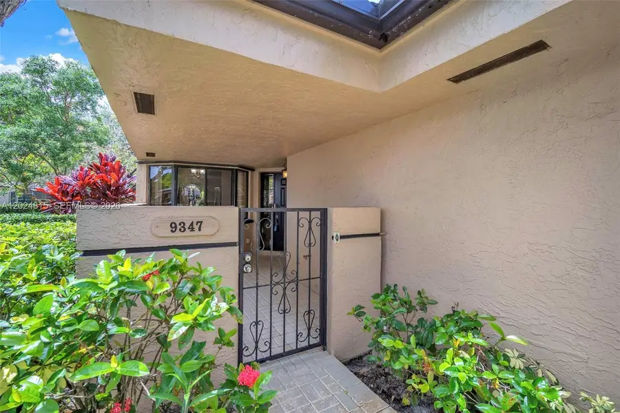 9347 N Chelsea Dr N, Plantation, FL 33324 - #3