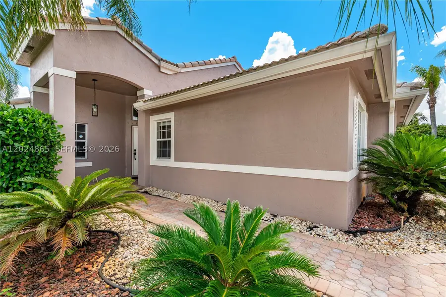 16269 SW 6th St, Pembroke Pines, FL 33027 - #2