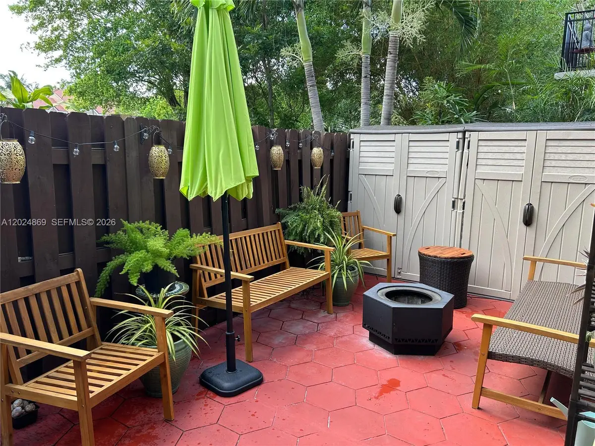 10420 SW 154 Ct #5, The Hammocks, FL 33196 - #1