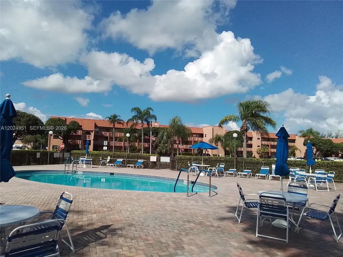 9581 Sunrise Lakes Blvd #202, Sunrise, FL 33322 - #1