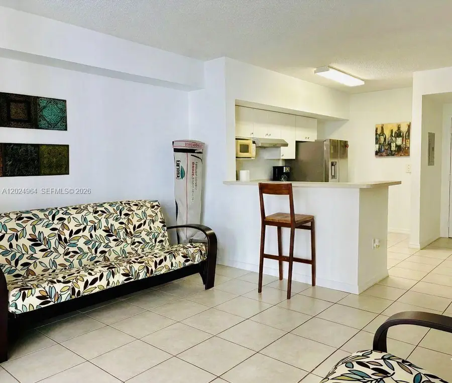 5085 NW 7th St #909, Miami, FL 33126 - #3