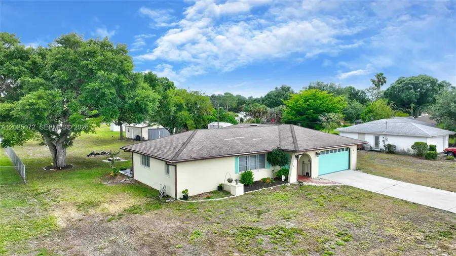 316 North Ave., Lehigh Acres, FL 33936 - #2