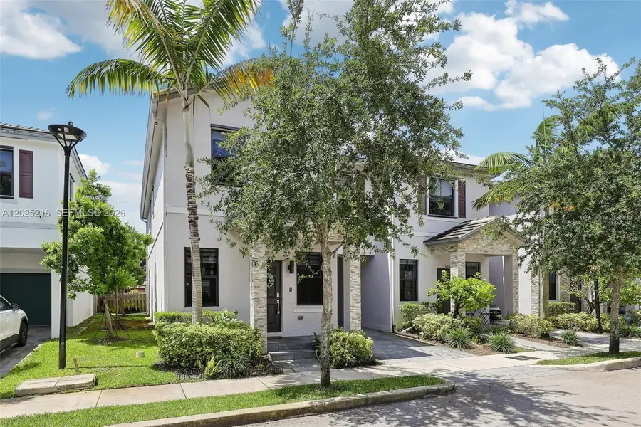 1526 SW 29th St, Fort Lauderdale, FL 33315 - #3