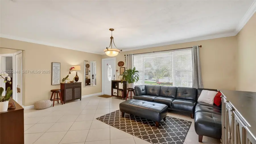 10651 NW 19th Pl, Pembroke Pines, FL 33026 - #3