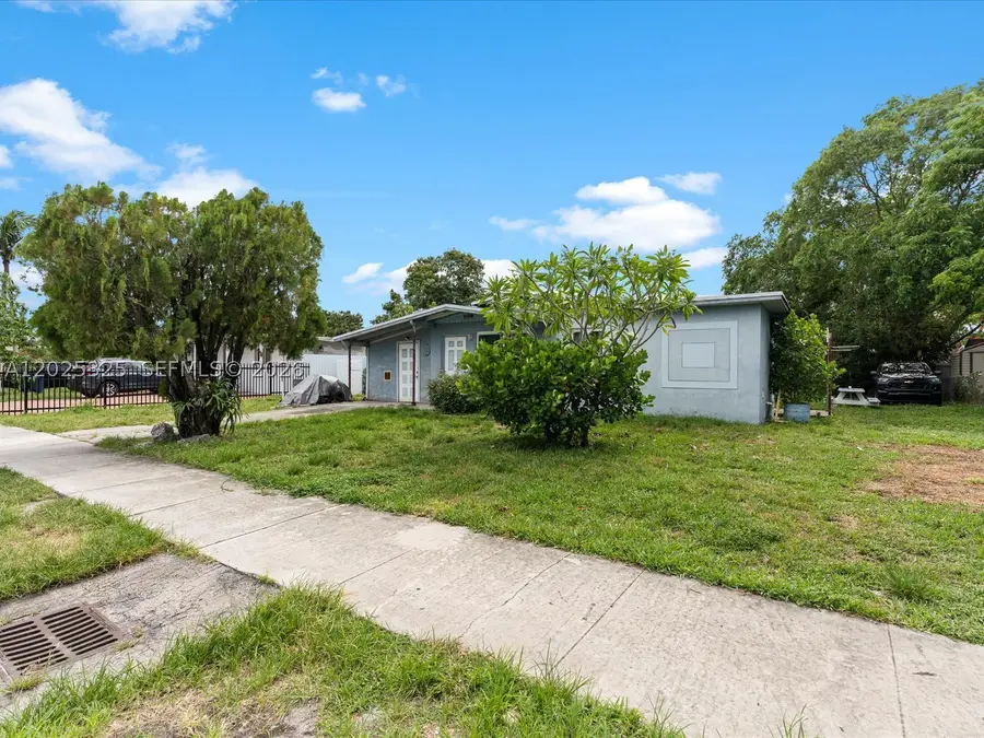 17230 NW 56th Ave, Miami Gardens, FL 33055 - #3