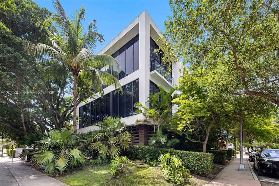1525 Bay Rd, Miami Beach, FL 33139 - #2