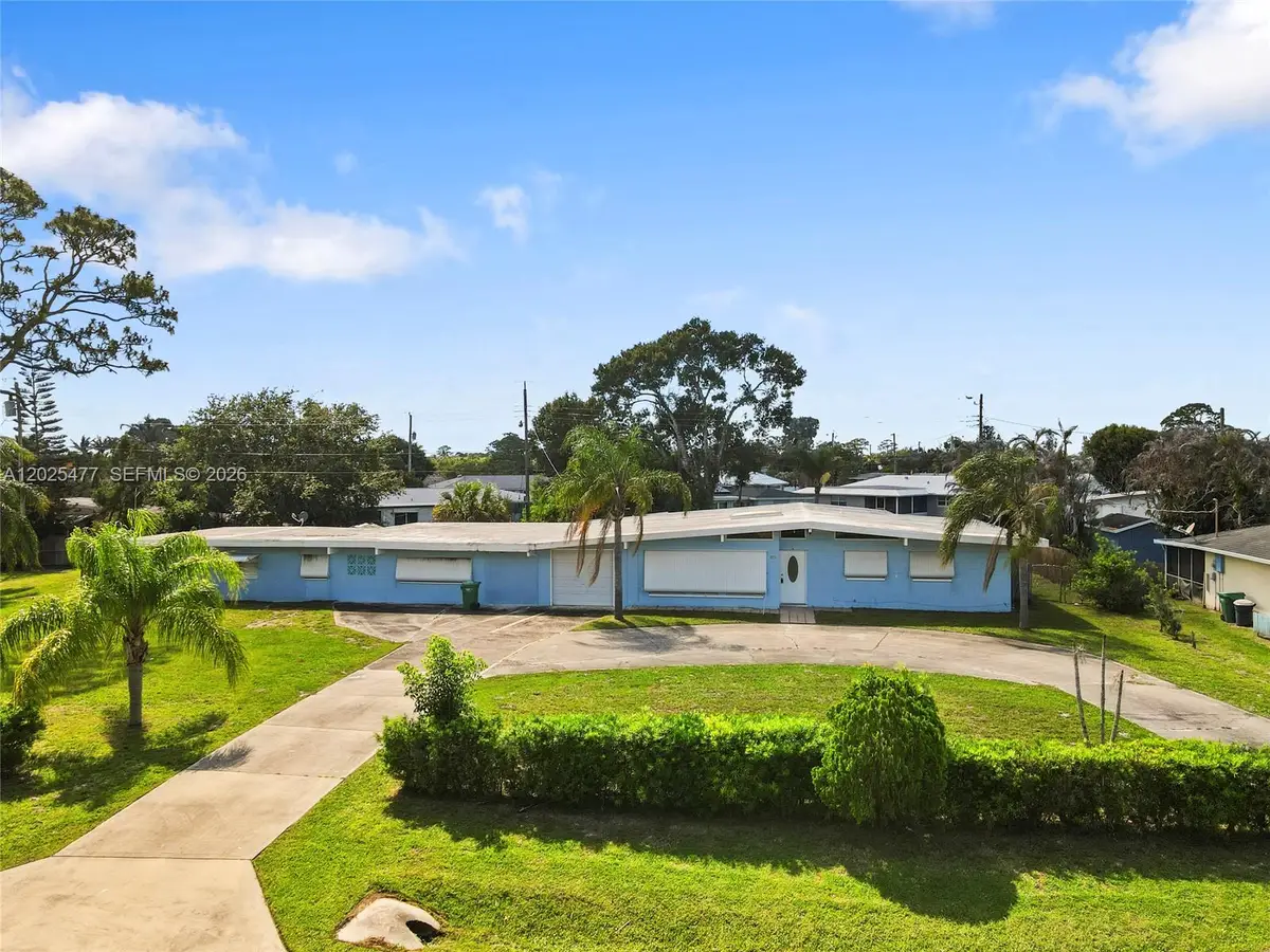 310 E Olive Ave, Port Saint Lucie, FL 34952 - #1
