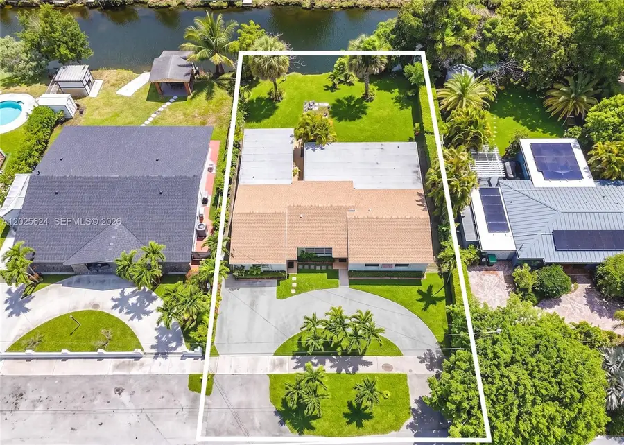 9231 SW 16th St, Miami, FL 33165 - #2