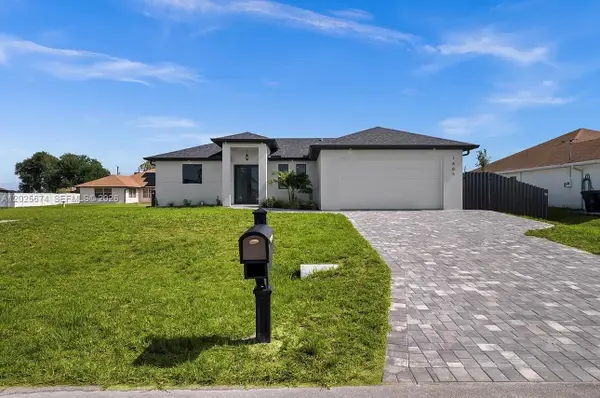 1805 NW 12th, Cape Coral, FL 33993