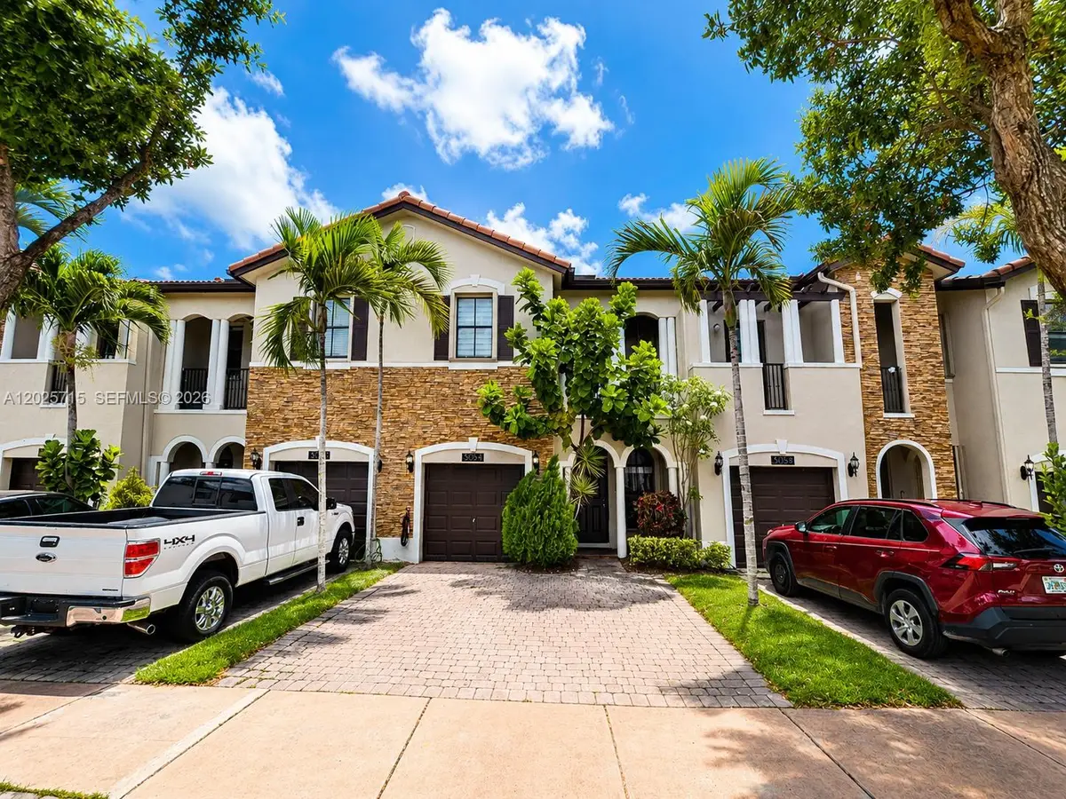 3054 NW 103rd Path, Doral, FL 33172 - #1