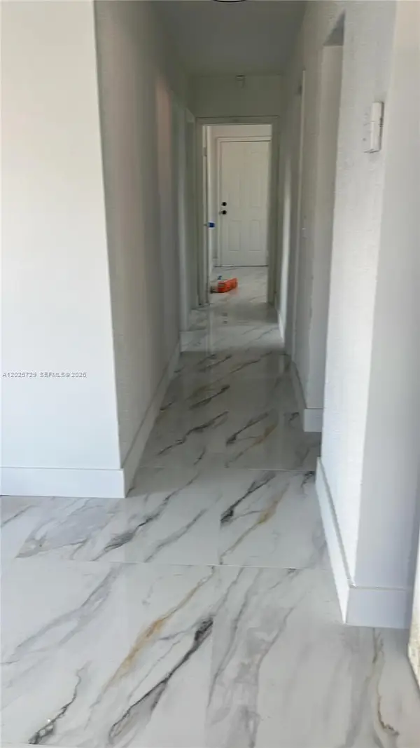 4380 SW 23rd St, Fort Lauderdale, FL 33317