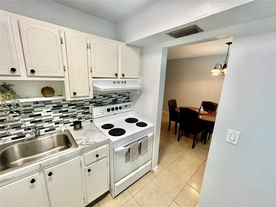 2213 NE 1st Ct #203, Boynton Beach, FL 33435 - #2