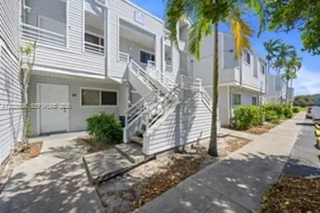3425 NW 44th St #204, Lauderdale Lakes, FL 33309 - #1