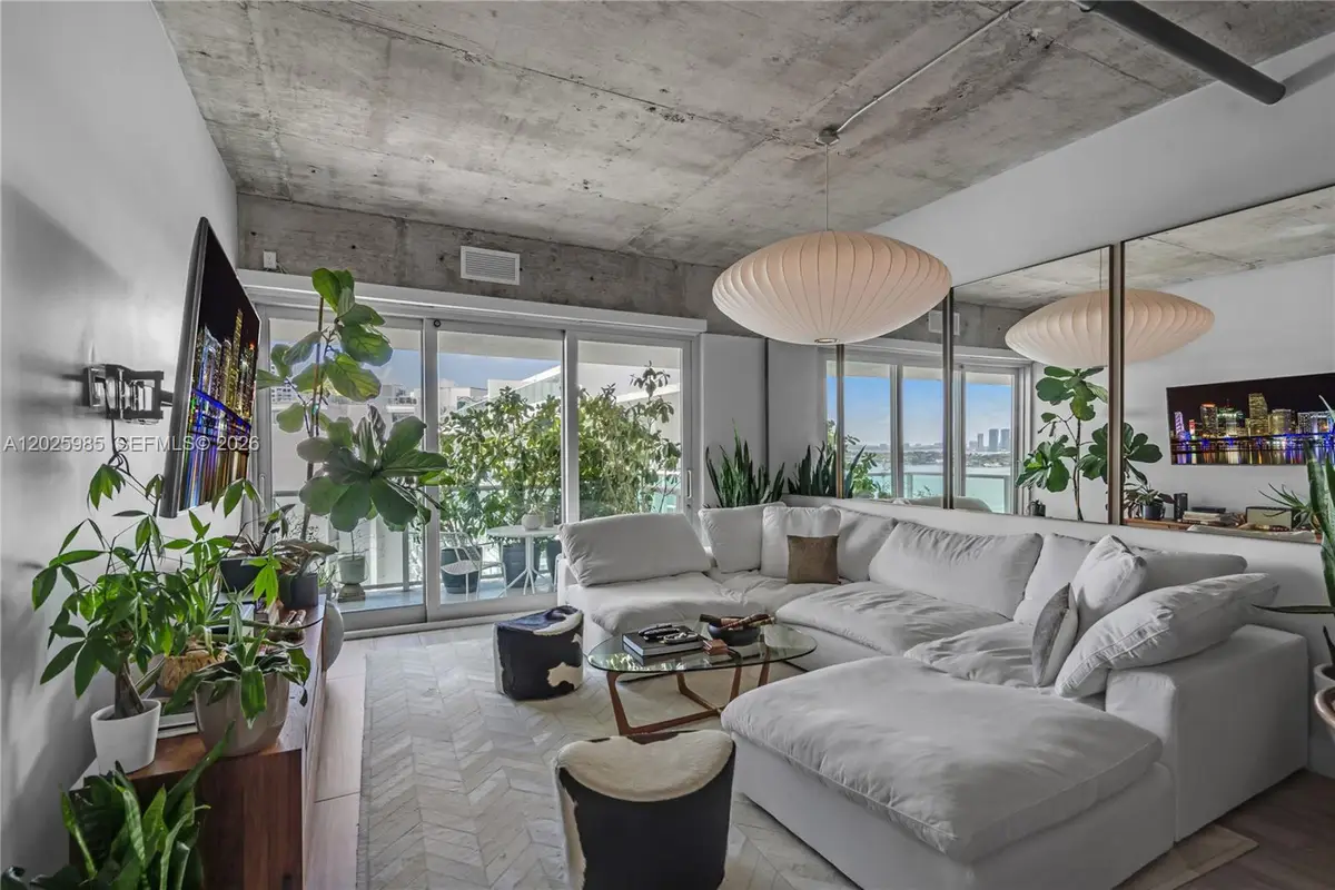1000 West Ave #PH23, Miami Beach, FL 33139 - #1