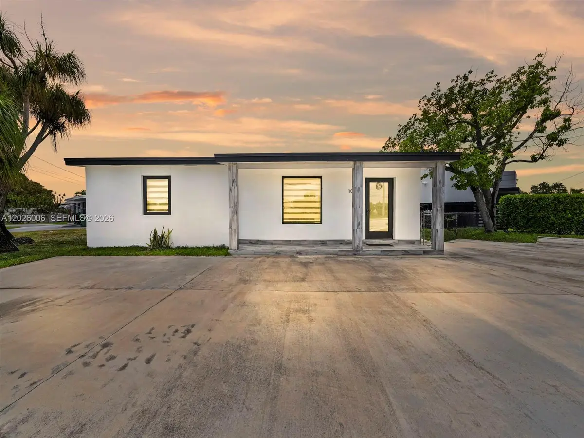 10700 SW 46th St, Miami, FL 33165 - #1