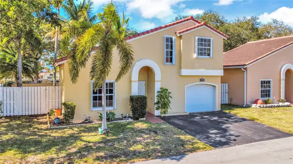 12797 NW 13th St, Sunrise, FL 33323